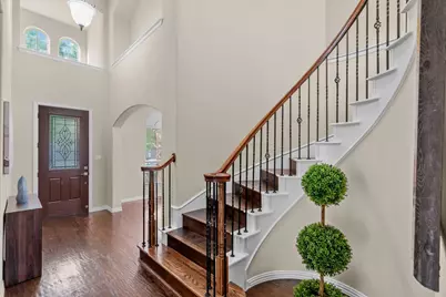 2800 Cole Castle Drive, Lewisville, TX 75056 - Photo 23