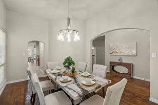 2800 Cole Castle Dr, Lewisville, TX 75056 - Photo 13