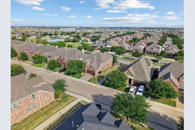 2800 Cole Castle Drive, Lewisville, TX 75056 - Photo 37