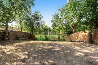 9213 S Dodson Drive, White Settlement, TX 76108 - Photo 15