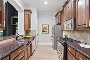 748 Rockingham Dr, Irving, TX 75063 - Photo 15