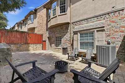 748 Rockingham Drive, Irving, TX 75063 - Photo 35