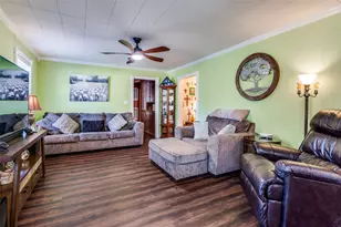 2601 Murphy Dr, Bedford, TX 76021 - Photo 5