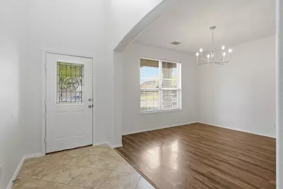 15636 Gatehouse Drive, Fort Worth, TX 76262 - Photo 11