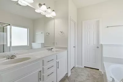 15636 Gatehouse Drive, Fort Worth, TX 76262 - Photo 15