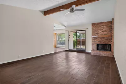 1117 Blue Carriage Lane N, Fort Worth, TX 76120 - Photo 5
