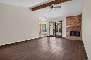 1117 Blue Carriage Ln N, Fort Worth, TX 76120 - Photo 5