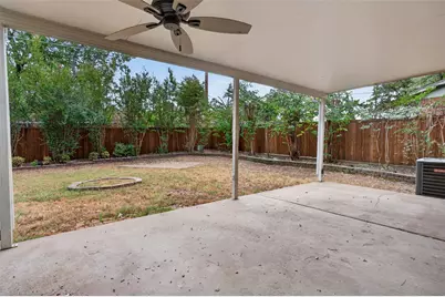 1117 Blue Carriage Lane N, Fort Worth, TX 76120 - Photo 33