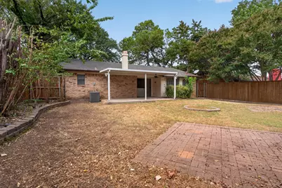 1117 Blue Carriage Lane N, Fort Worth, TX 76120 - Photo 35
