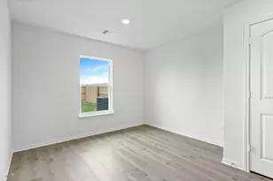1313 Wind Drift Wy, Fort Worth, TX 76131 - Photo 3