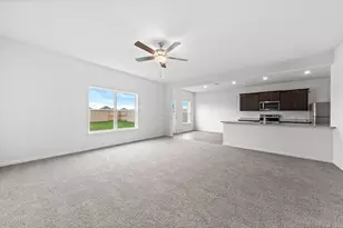 1317 Wind Drift Wy, Fort Worth, TX 76131 - Photo 5