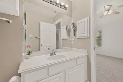 300 Cosbie Drive, Irving, TX 75063 - Photo 29