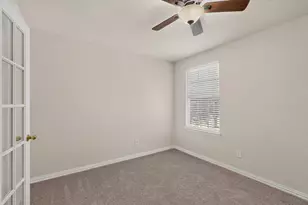 300 Cosbie Dr, Irving, TX 75063 - Photo 31