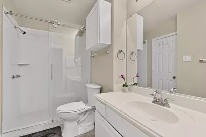 300 Cosbie Drive, Irving, TX 75063 - Photo 27