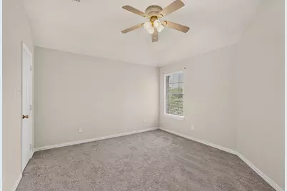 300 Cosbie Drive, Irving, TX 75063 - Photo 27