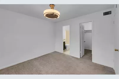 2005 S 8th Street, Waco, TX 76706 - Photo 13