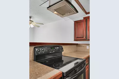 2005 S 8th Street, Waco, TX 76706 - Photo 9