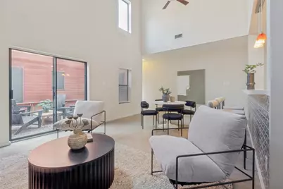 1725 N Fitzhugh Avenue, Dallas, TX 75204 - Photo 5