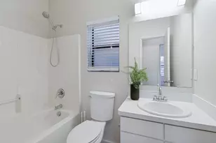 1725 N Fitzhugh Ave, Dallas, TX 75204 - Photo 19