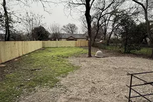 2640 Lawrence St, Dallas, TX 75215 - Photo 9