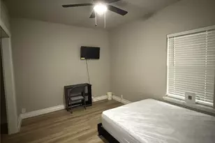 2640 Lawrence St, Dallas, TX 75215 - Photo 19