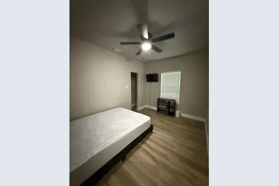 2640 Lawrence Street, Dallas, TX 75215 - Photo 13
