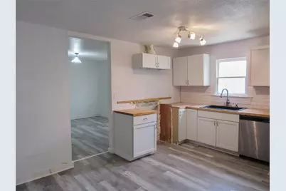 2705 Summer Avenue, Waco, TX 76708 - Photo 11