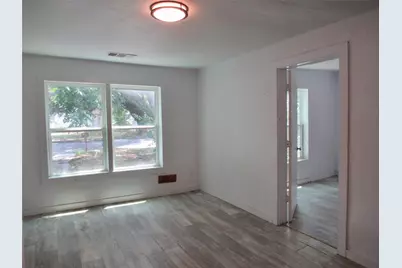 2705 Summer Avenue, Waco, TX 76708 - Photo 3