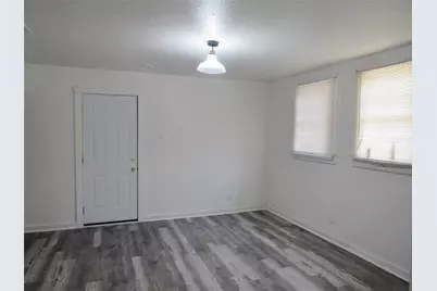 2705 Summer Avenue, Waco, TX 76708 - Photo 9