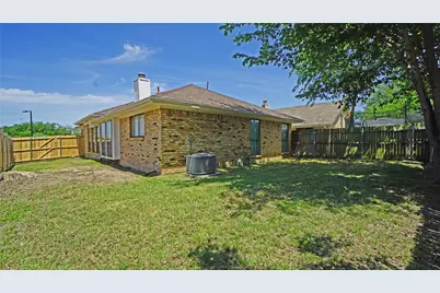 5402 Sandpiper Lane, Garland, TX 75043 - Photo 35
