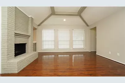 5402 Sandpiper Lane, Garland, TX 75043 - Photo 9