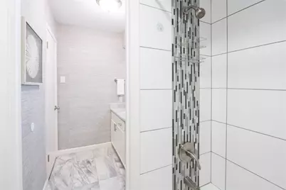 9716 Ravensway Drive, Dallas, TX 75238 - Photo 17