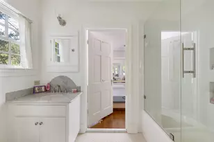 2036 Windsor Pl, Fort Worth, TX 76110 - Photo 13