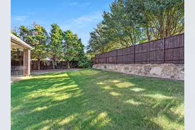 1604 Litchfield Drive, McKinney, TX 75071 - Photo 13