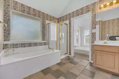 2200 Meadowstone Drive, Carrollton, TX 75006 - Photo 11