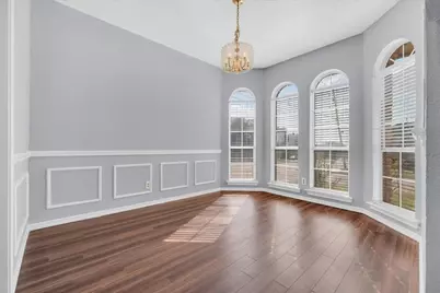 2200 Meadowstone Drive, Carrollton, TX 75006 - Photo 5