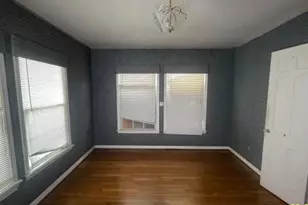 2332 Glencrest Dr, Fort Worth, TX 76119 - Photo 9
