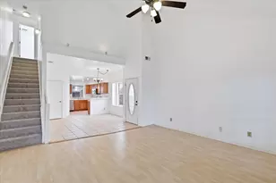1367 Mimosa Ln, Lewisville, TX 75077 - Photo 5