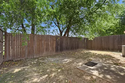 1367 Mimosa Lane, Lewisville, TX 75077 - Photo 25