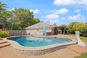 10200 Fieldcrest Dr, Benbrook, TX 76126 - Photo 37