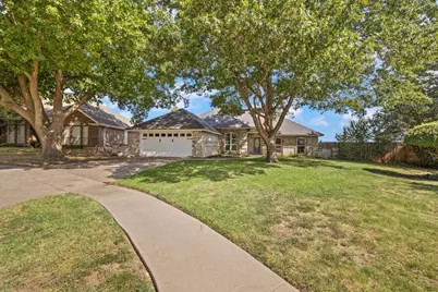 10200 Fieldcrest Drive, Benbrook, TX 76126 - Photo 3