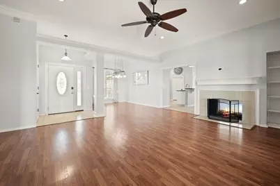 10200 Fieldcrest Drive, Benbrook, TX 76126 - Photo 9