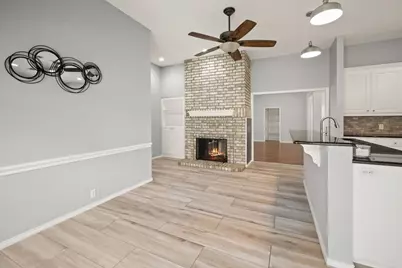 10200 Fieldcrest Drive, Benbrook, TX 76126 - Photo 13