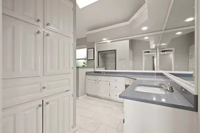 10200 Fieldcrest Drive, Benbrook, TX 76126 - Photo 25