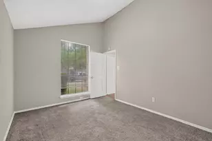 2521 Winter Oak St, Dallas, TX 75227 - Photo 15