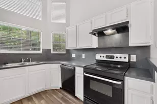 2521 Winter Oak St, Dallas, TX 75227 - Photo 9