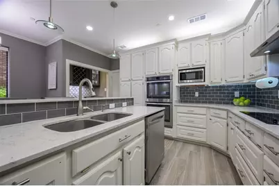 17060 Upper Bay Road, Addison, TX 75001 - Photo 13