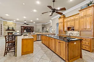 4334 La Hacienda Dr, Abilene, TX 79602 - Photo 11