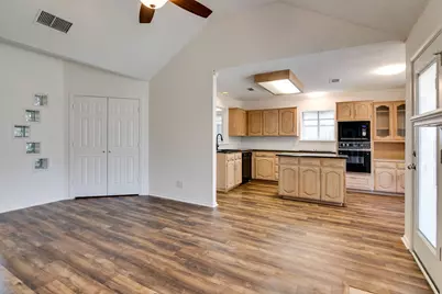 319 Kessler Drive, Euless, TX 76039 - Photo 11
