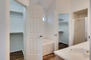 319 Kessler Dr, Euless, TX 76039 - Photo 23